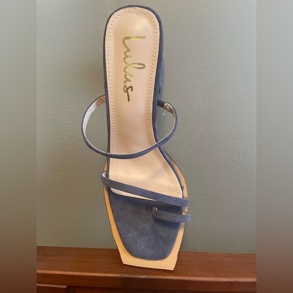 Lulu blue heels - Picture 2 of 4